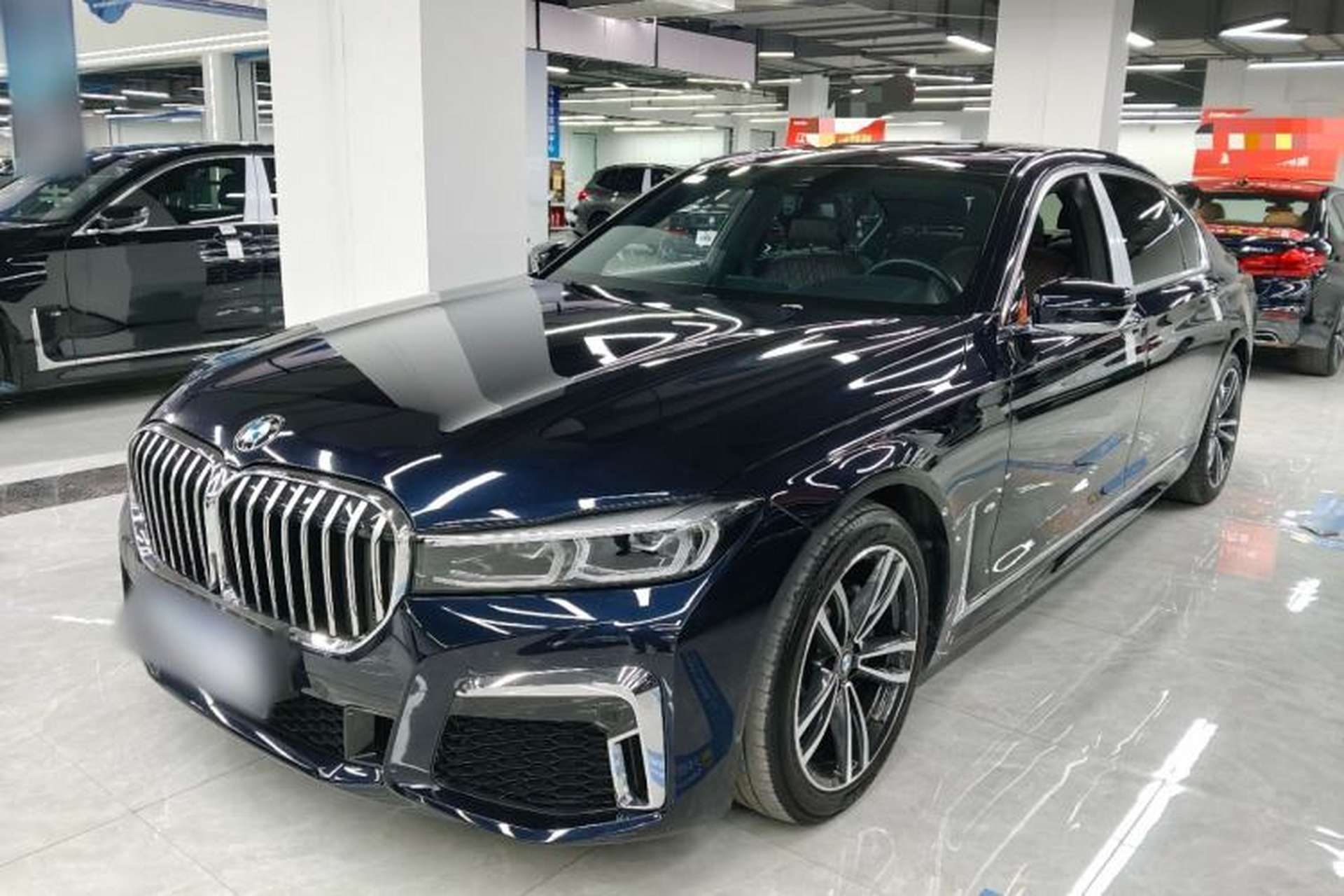 Used BMW 7 Series 2021 730Li M Sport Package Front Left 45 Deg
