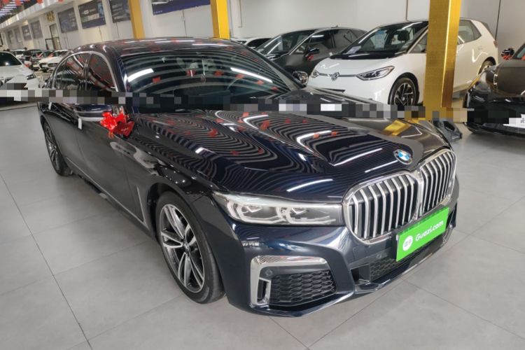 Used BMW 7 Series 2021 730Li M Sport Package Front Right 45 Deg