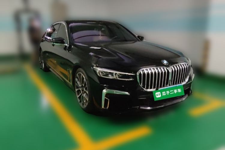 Used BMW 7 Series 2021 740Li Leading Model M Sport Package Front Right 45 Deg