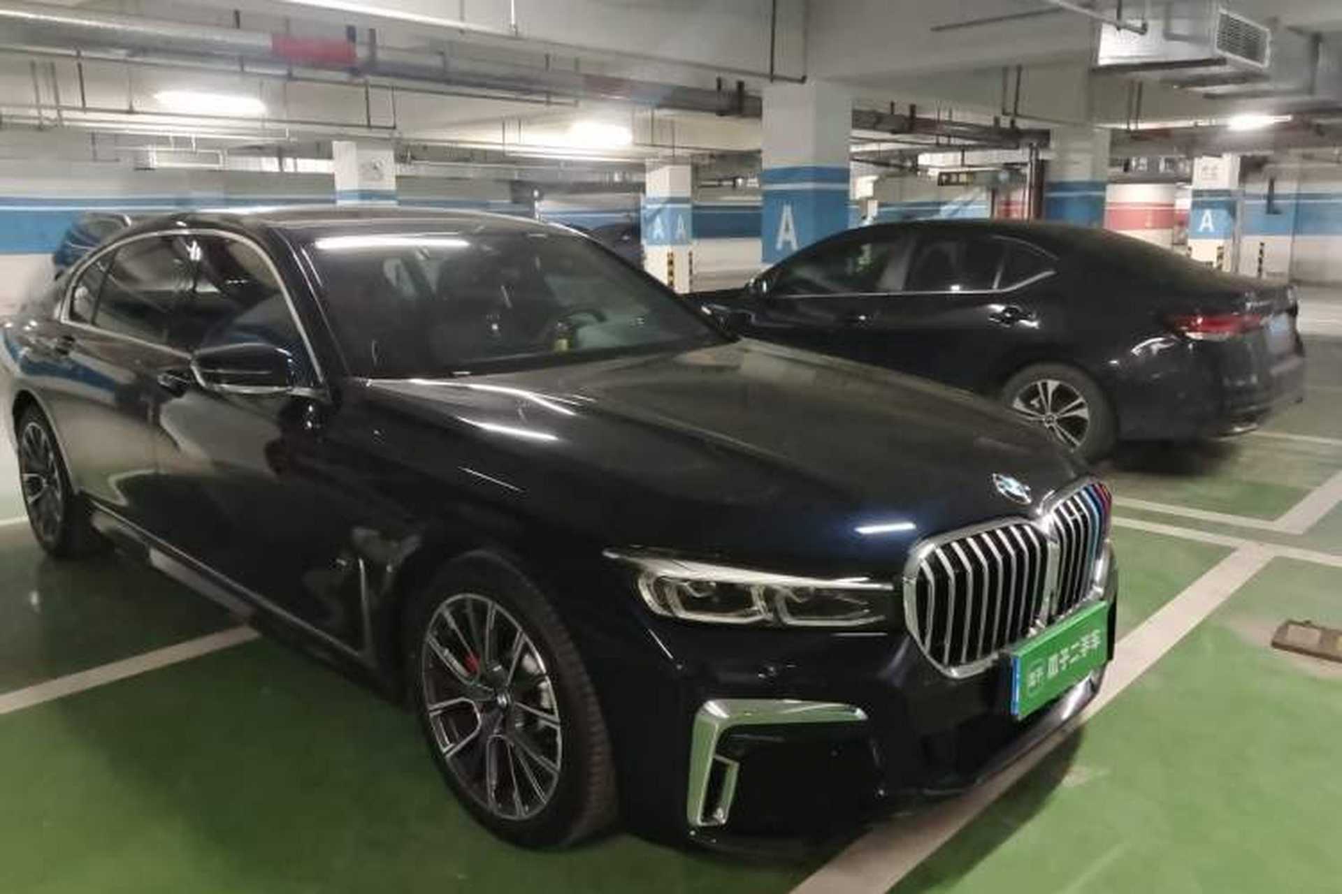 Used BMW 7 Series 2021 730Li M Sport Package Front Right 45 Deg