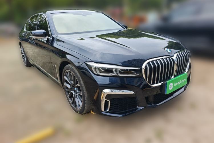 Used BMW 7 Series 2021 740Li Leading Model M Sport Package Front Right 45 Deg