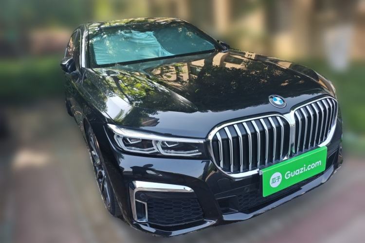 Used BMW 7 Series 2021 740Li Leading Model M Sport Package Front Right 45 Deg