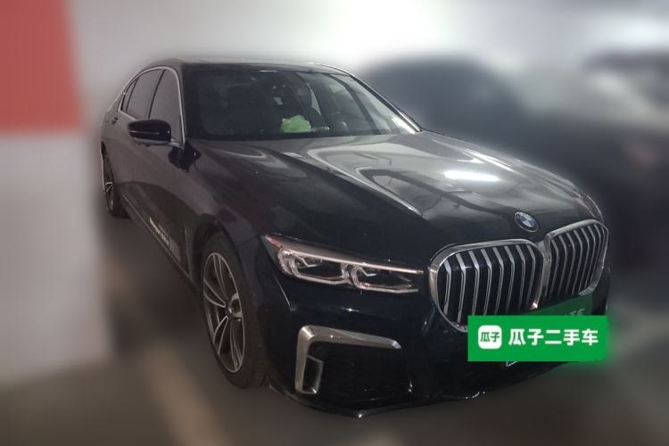 Used BMW 7 Series 2021 730Li M Sport Package Front Right 45 Deg