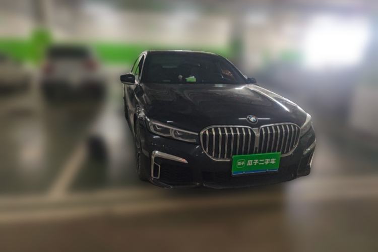 Used BMW 7 Series 2021 740Li Leading Model M Sport Package Front Right 45 Deg