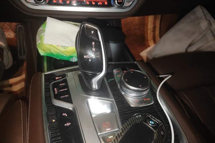Used BMW 7 Series 2021 730Li M Sport Package Gear Lever