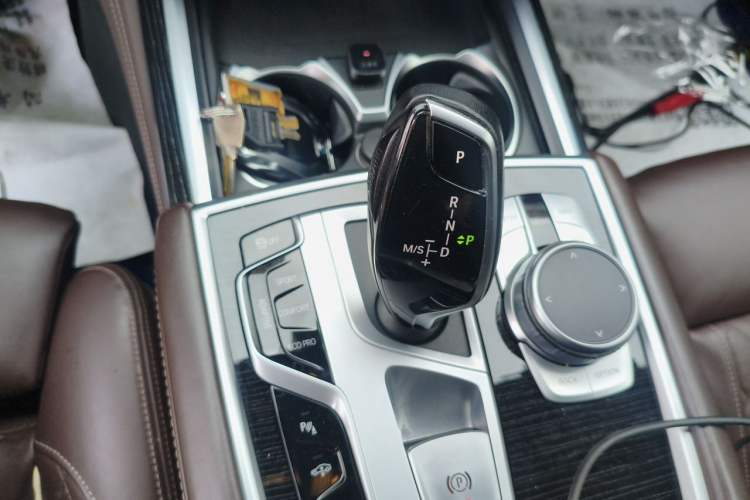 Used BMW 7 Series 2021 740Li Leading Model M Sport Package Gear Lever