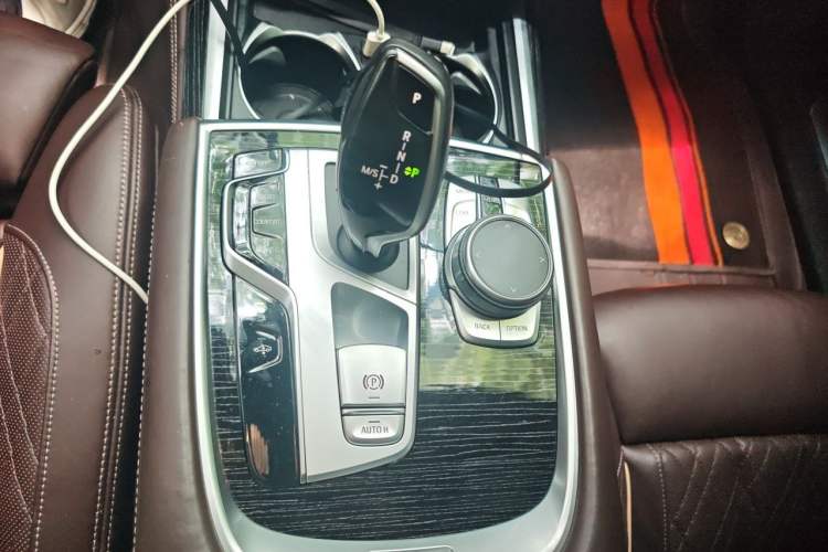 Used BMW 7 Series 2021 740Li Leading Model M Sport Package Gear Lever