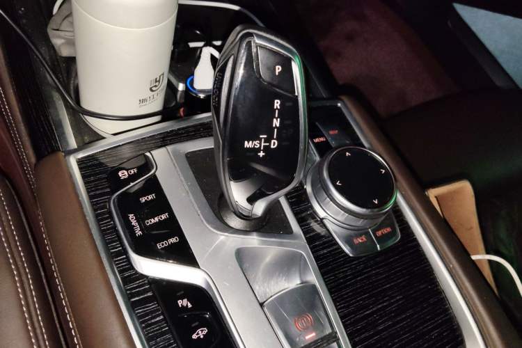 Used BMW 7 Series 2021 740Li Leading Model M Sport Package Gear Lever