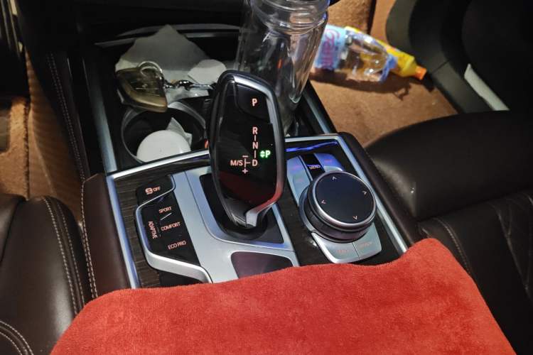 Used BMW 7 Series 2021 730Li Luxury Package Gear Lever