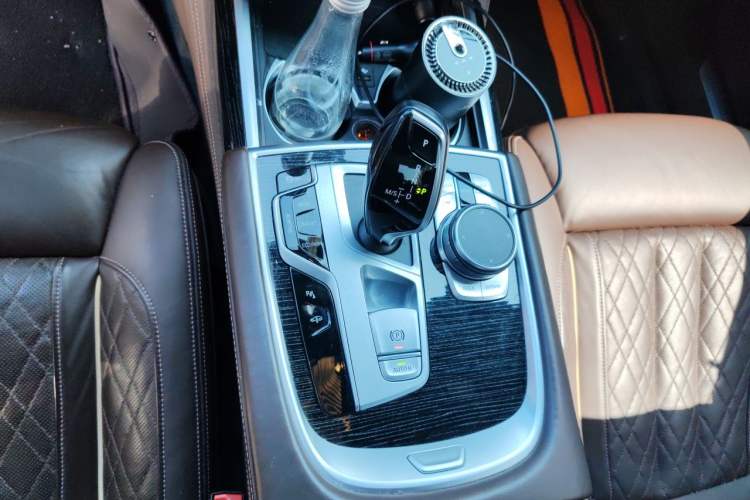 Used BMW 7 Series 2021 740Li Leading Model M Sport Package Gear Lever
