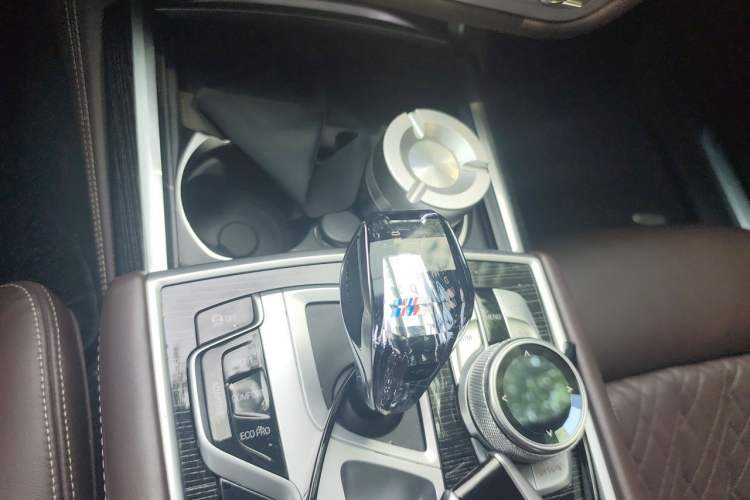 Used BMW 7 Series 2021 740Li Leading Model M Sport Package Gear Lever