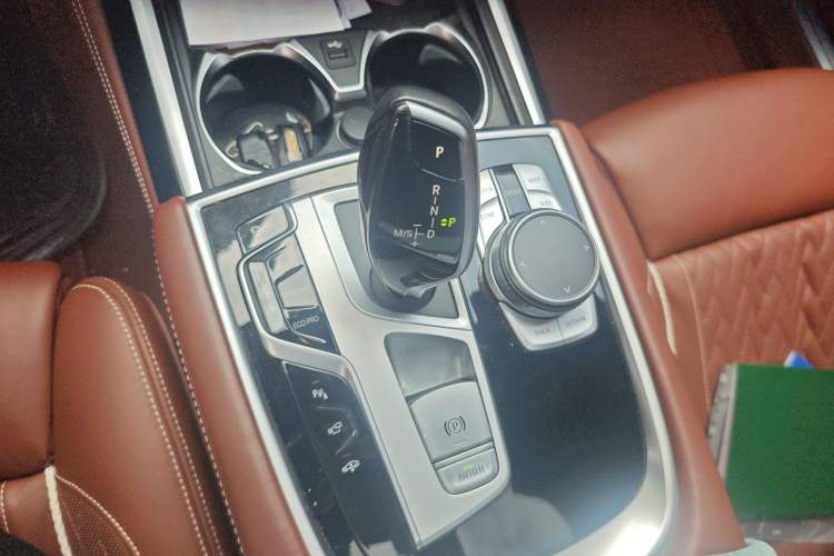 Used BMW 7 Series 2021 740Li xDrive Executive Luxury Package Gear Lever