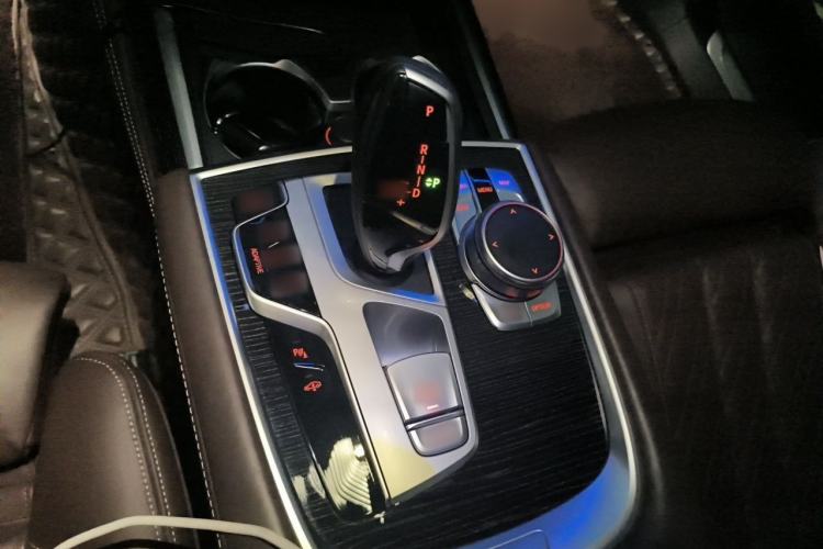 Used BMW 7 Series 2021 740Li Leading Model M Sport Package Gear Lever