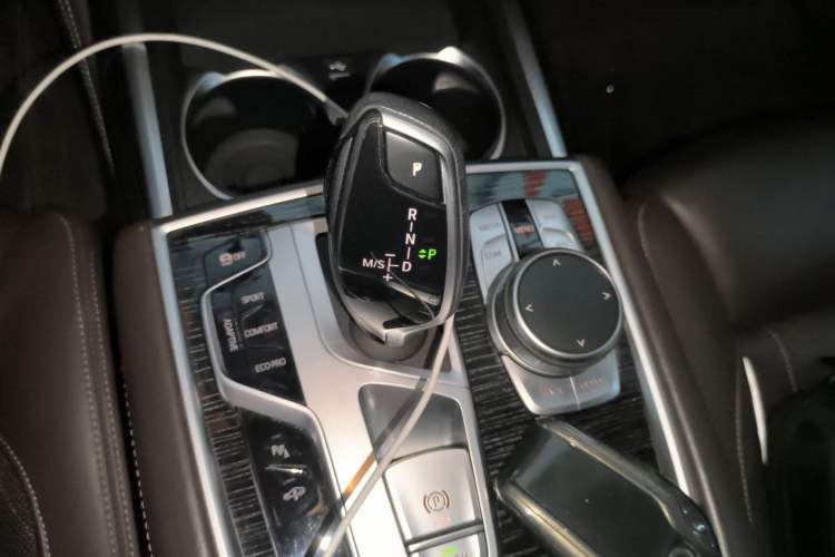 Used BMW 7 Series 2021 740Li Leading Model M Sport Package Gear Lever