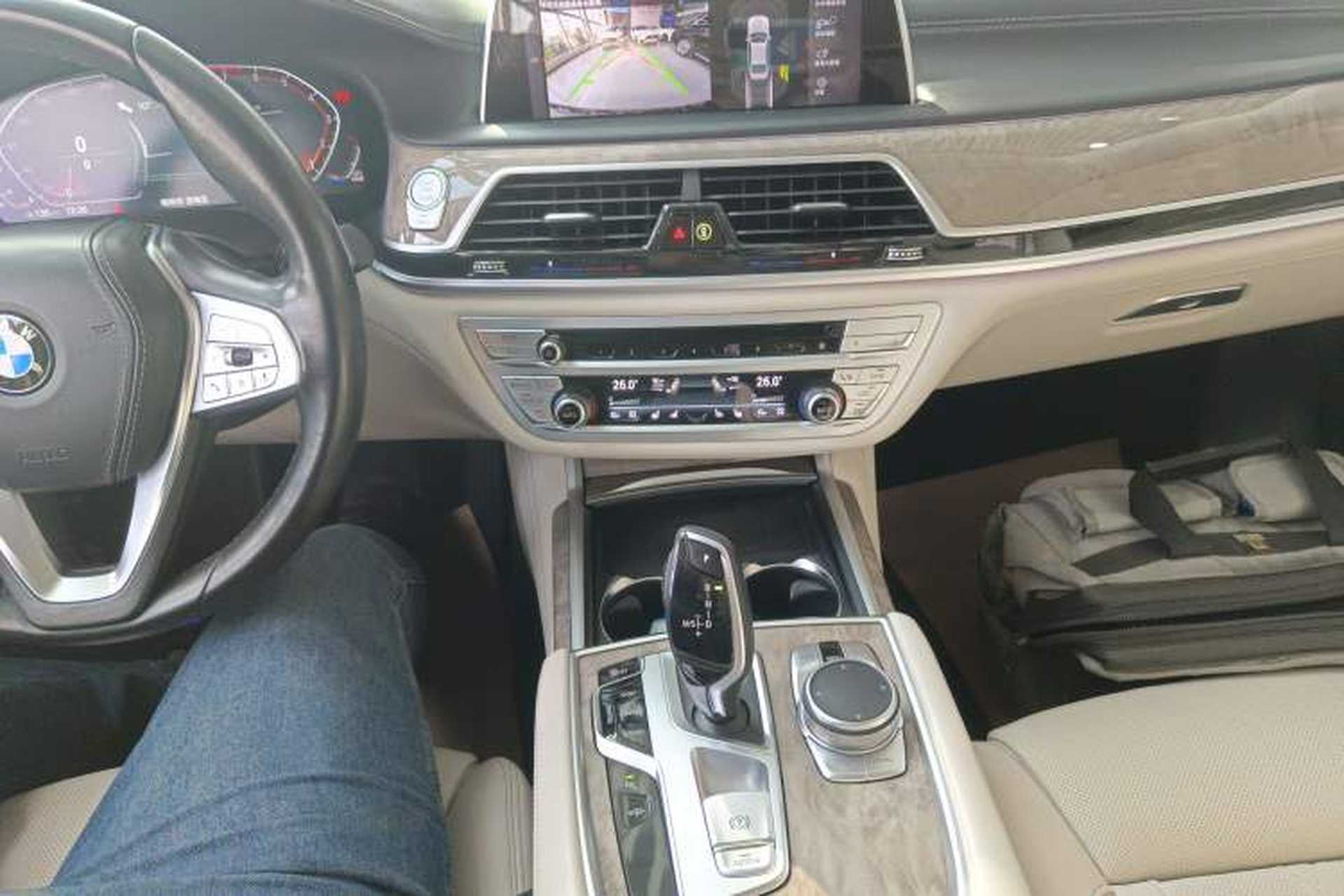 Used BMW 7 Series 2021 740Li Leading Edition Luxury Package Gear Lever