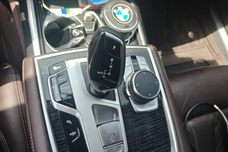 Used BMW 7 Series 2021 730Li M Sport Package Gear Lever