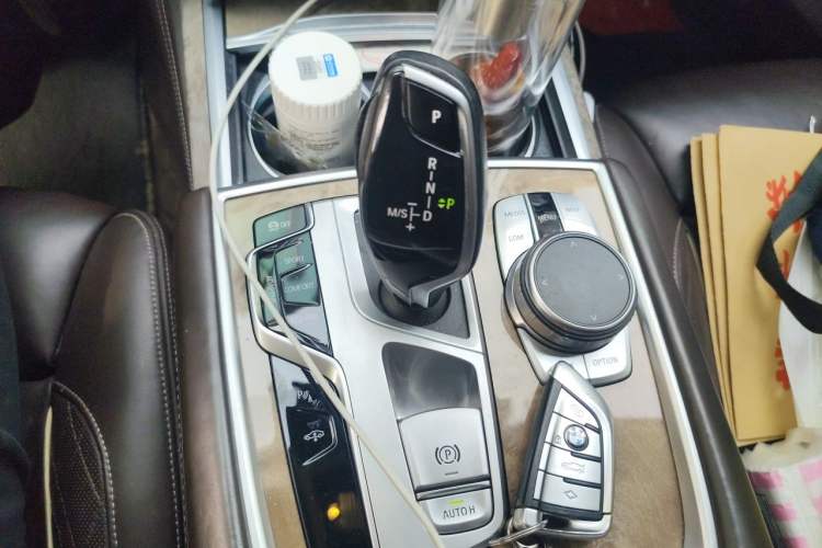 Used BMW 7 Series 2021 740Li Leading Edition Luxury Package Gear Lever