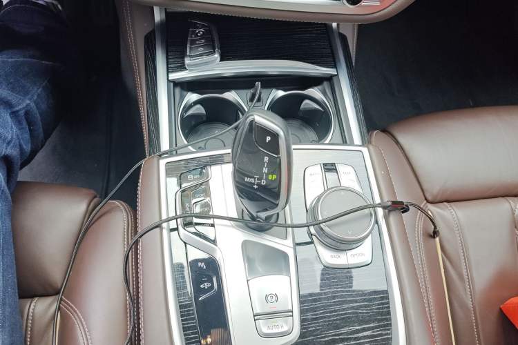 Used BMW 7 Series 2021 730Li M Sport Package Gear Lever