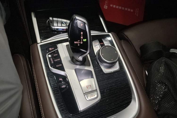 Used BMW 7 Series 2021 730Li M Sport Package Gear Lever