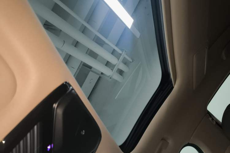 Used BMW 7 Series 2021 740Li Leading Edition Luxury Package Headliner