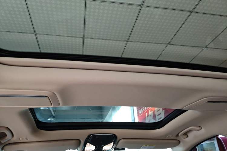 Used BMW 7 Series 2021 740Li Leading Edition Luxury Package Headliner