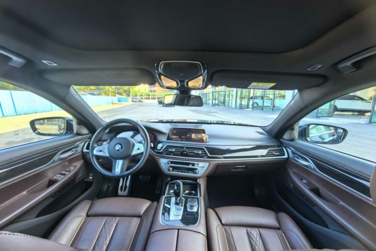 Used BMW 7 Series 2021 730Li M Sport Package Interior 1