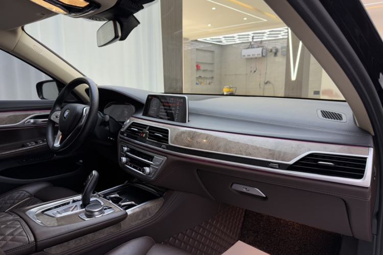 Used BMW 7 Series 2021 740Li Leading Edition Luxury Package Interior 1
