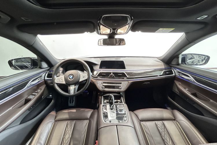 Used BMW 7 Series 2021 730Li M Sport Package Interior 1