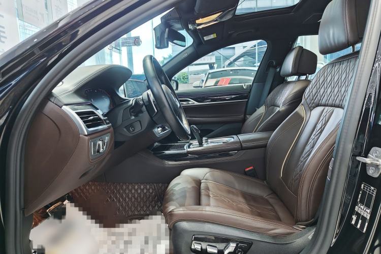 Used BMW 7 Series 2021 730Li M Sport Package Interior 1