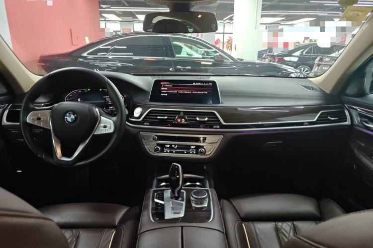 Used BMW 7 Series 2021 730Li Luxury Package Interior 2