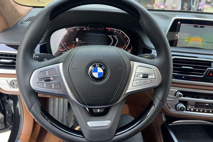 Used BMW 7 Series 2021 740Li xDrive Executive Luxury Package Interior 2