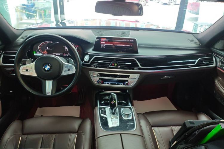 Used BMW 7 Series 2021 730Li M Sport Package Interior 2