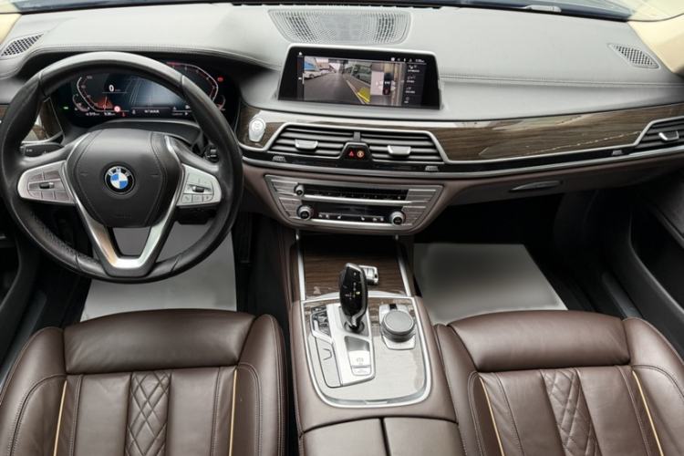 Used BMW 7 Series 2021 730Li Luxury Package Interior 3