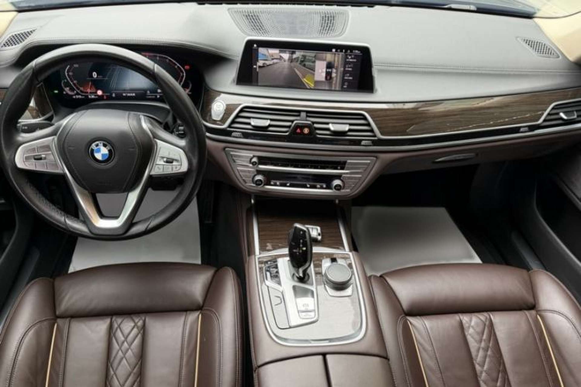 Used BMW 7 Series 2021 730Li Luxury Package Interior 3