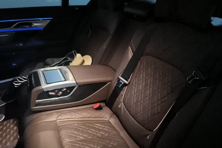 Used BMW 7 Series 2021 740Li Leading Model M Sport Package Interior 4