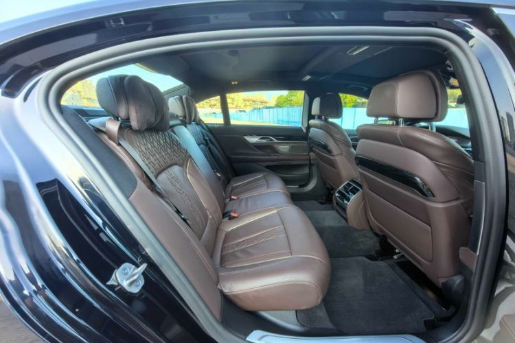 Used BMW 7 Series 2021 730Li M Sport Package Interior 5