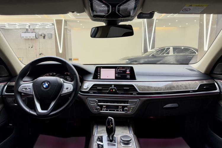 Used BMW 7 Series 2021 740Li Leading Edition Luxury Package Interior 5