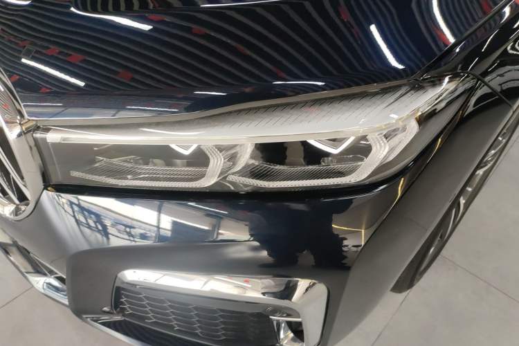 Used BMW 7 Series 2021 730Li M Sport Package Left Front Headlight