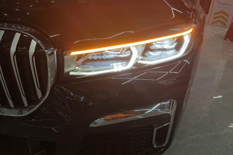 Used BMW 7 Series 2021 730Li M Sport Package Left Front Headlight