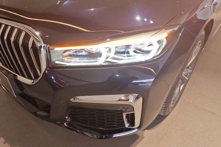 Used BMW 7 Series 2021 730Li M Sport Package Left Front Headlight