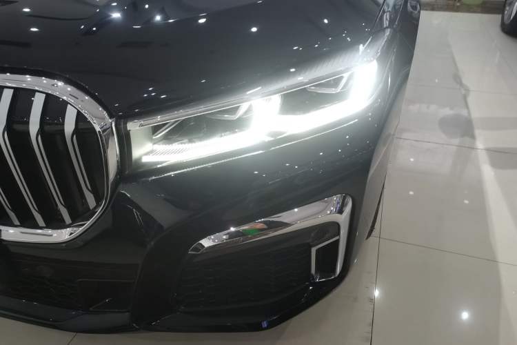 Used BMW 7 Series 2021 730Li M Sport Package Left Front Headlight