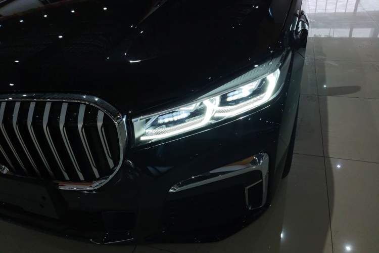 Used BMW 7 Series 2021 730Li M Sport Package Left Front Headlight