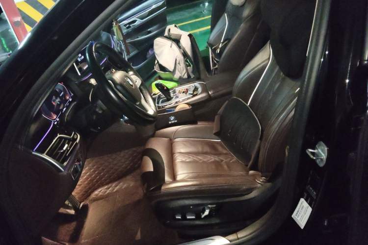 Used BMW 7 Series 2021 730Li Luxury Package Left Front Seat