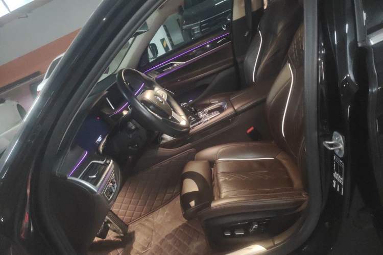 Used BMW 7 Series 2021 730Li Luxury Package Left Front Seat