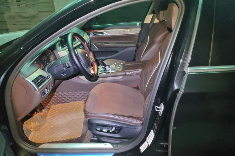 Used BMW 7 Series 2021 740Li Leading Edition Luxury Package Left Front Seat