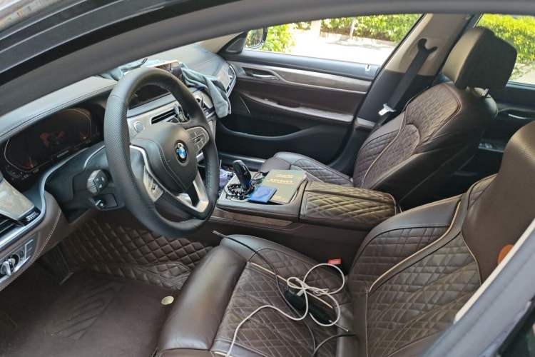 Used BMW 7 Series 2021 740Li Leading Edition Luxury Package Left Front Seat