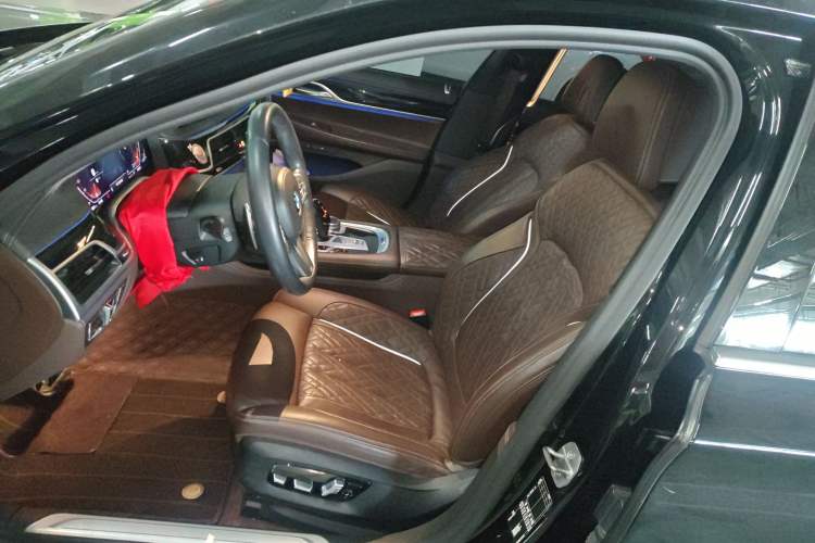 Used BMW 7 Series 2021 740Li Leading Model M Sport Package Left Front Seat