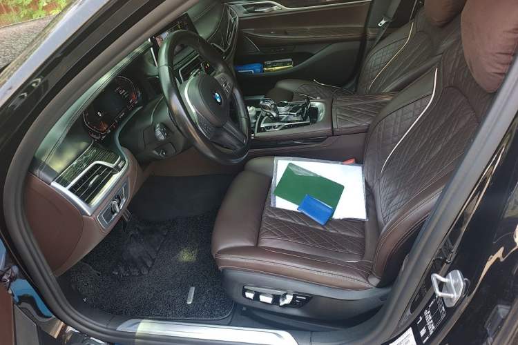 Used BMW 7 Series 2021 740Li Leading Model M Sport Package Left Front Seat