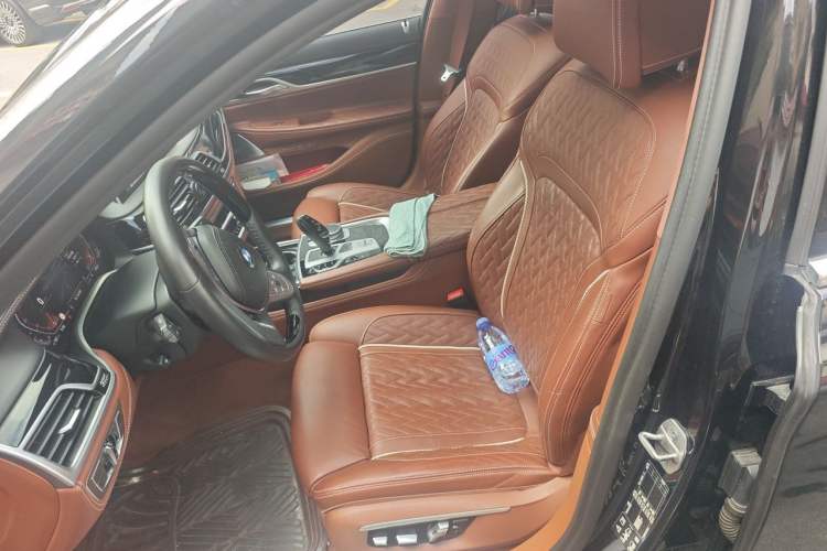 Used BMW 7 Series 2021 740Li xDrive Executive Luxury Package Left Front Seat