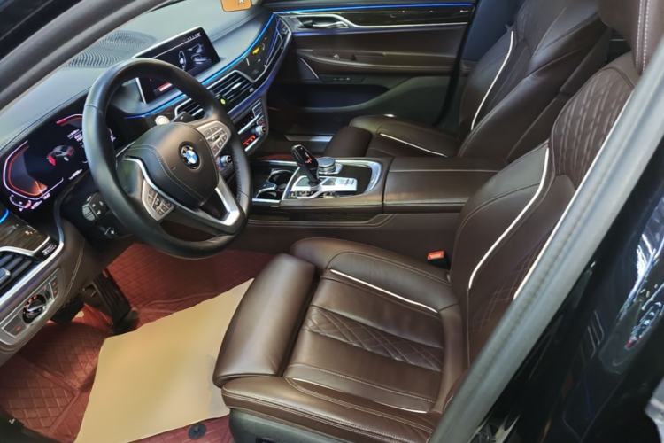 Used BMW 7 Series 2021 730Li Luxury Package Left Front Seat